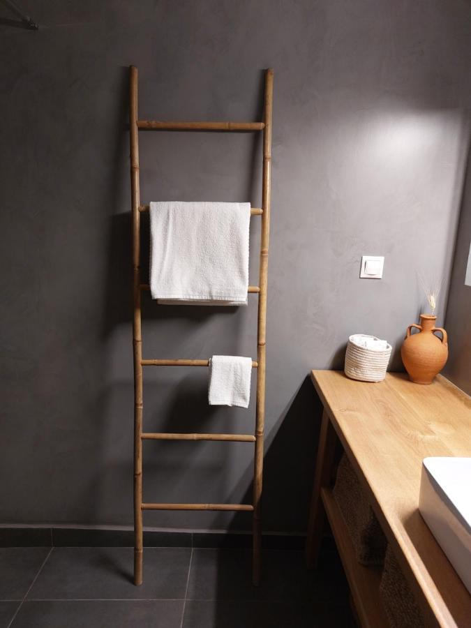 Christina-Anna Athens City Center Walking Distance To Everywhere And Acropolis, In One Of The Most Favorable Locations By National Gardens And Zoo, Hellenic Parliament In Syntagma And Stylish Exquisite Kolonaki Cozy Renovated Apartment Extérieur photo