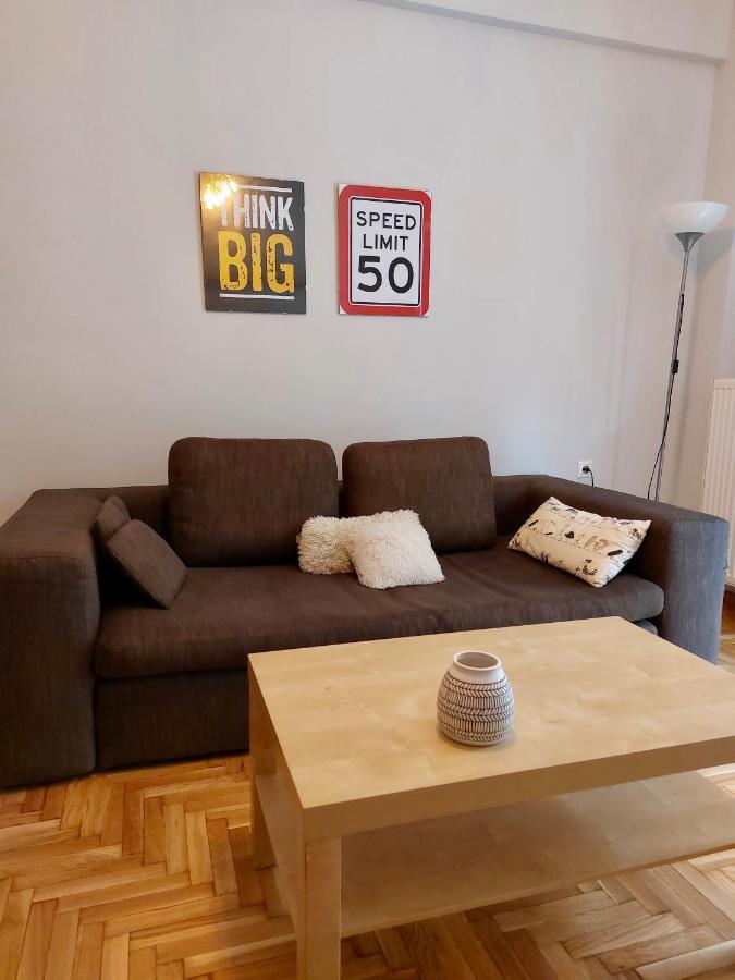 Christina-Anna Athens City Center Walking Distance To Everywhere And Acropolis, In One Of The Most Favorable Locations By National Gardens And Zoo, Hellenic Parliament In Syntagma And Stylish Exquisite Kolonaki Cozy Renovated Apartment Extérieur photo