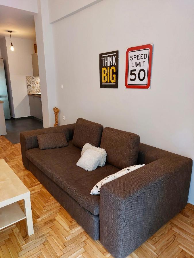 Christina-Anna Athens City Center Walking Distance To Everywhere And Acropolis, In One Of The Most Favorable Locations By National Gardens And Zoo, Hellenic Parliament In Syntagma And Stylish Exquisite Kolonaki Cozy Renovated Apartment Extérieur photo