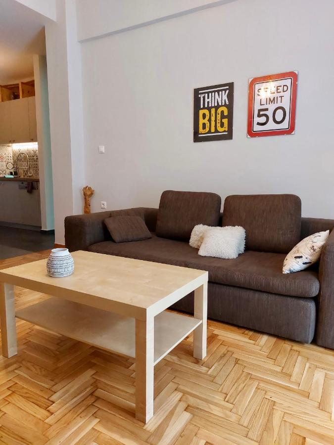 Christina-Anna Athens City Center Walking Distance To Everywhere And Acropolis, In One Of The Most Favorable Locations By National Gardens And Zoo, Hellenic Parliament In Syntagma And Stylish Exquisite Kolonaki Cozy Renovated Apartment Extérieur photo