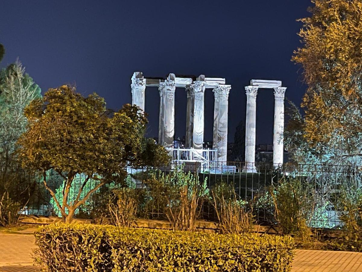 Christina-Anna Athens City Center Walking Distance To Everywhere And Acropolis, In One Of The Most Favorable Locations By National Gardens And Zoo, Hellenic Parliament In Syntagma And Stylish Exquisite Kolonaki Cozy Renovated Apartment Extérieur photo
